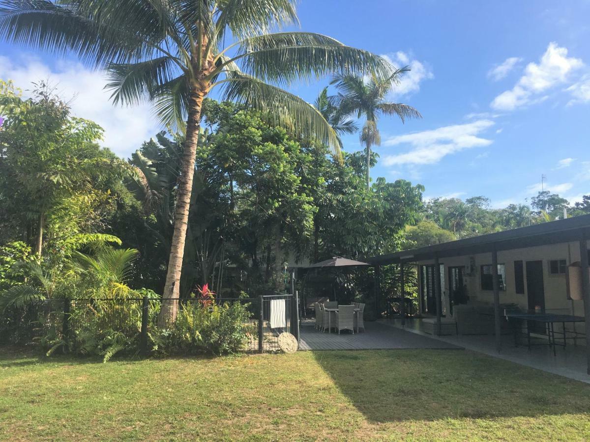Heated Pool & Tropical Private Open Space Trinity Beach Exterior photo
