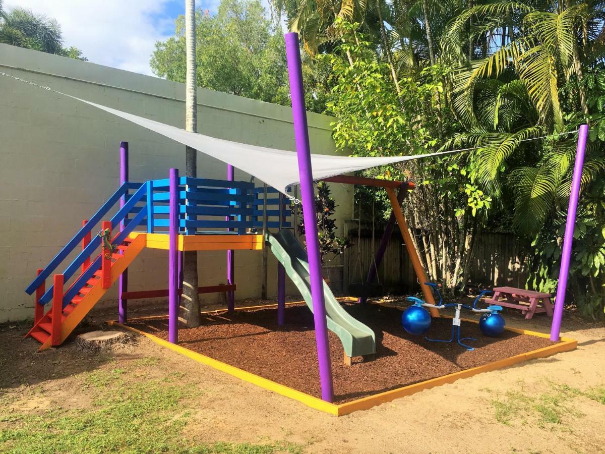 Heated Pool & Tropical Private Open Space Trinity Beach Exterior photo